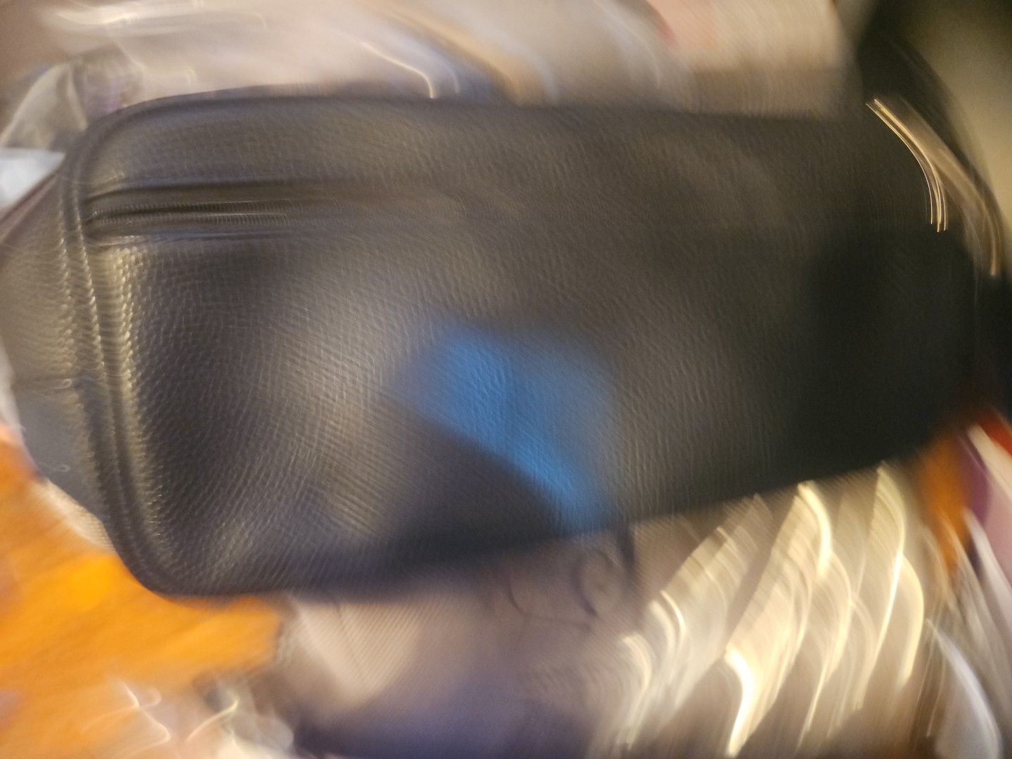 Thirty-One Mens Travel Bag Embroidered With The Letter “T”