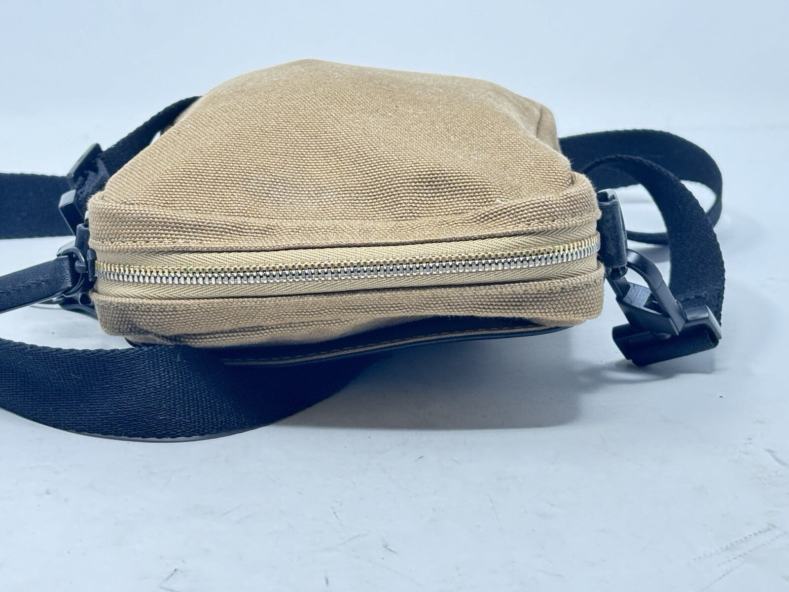 WANT Les Essentiels Men’s Crossbody Camera Bag Phone Holder Zipper Top Canvas