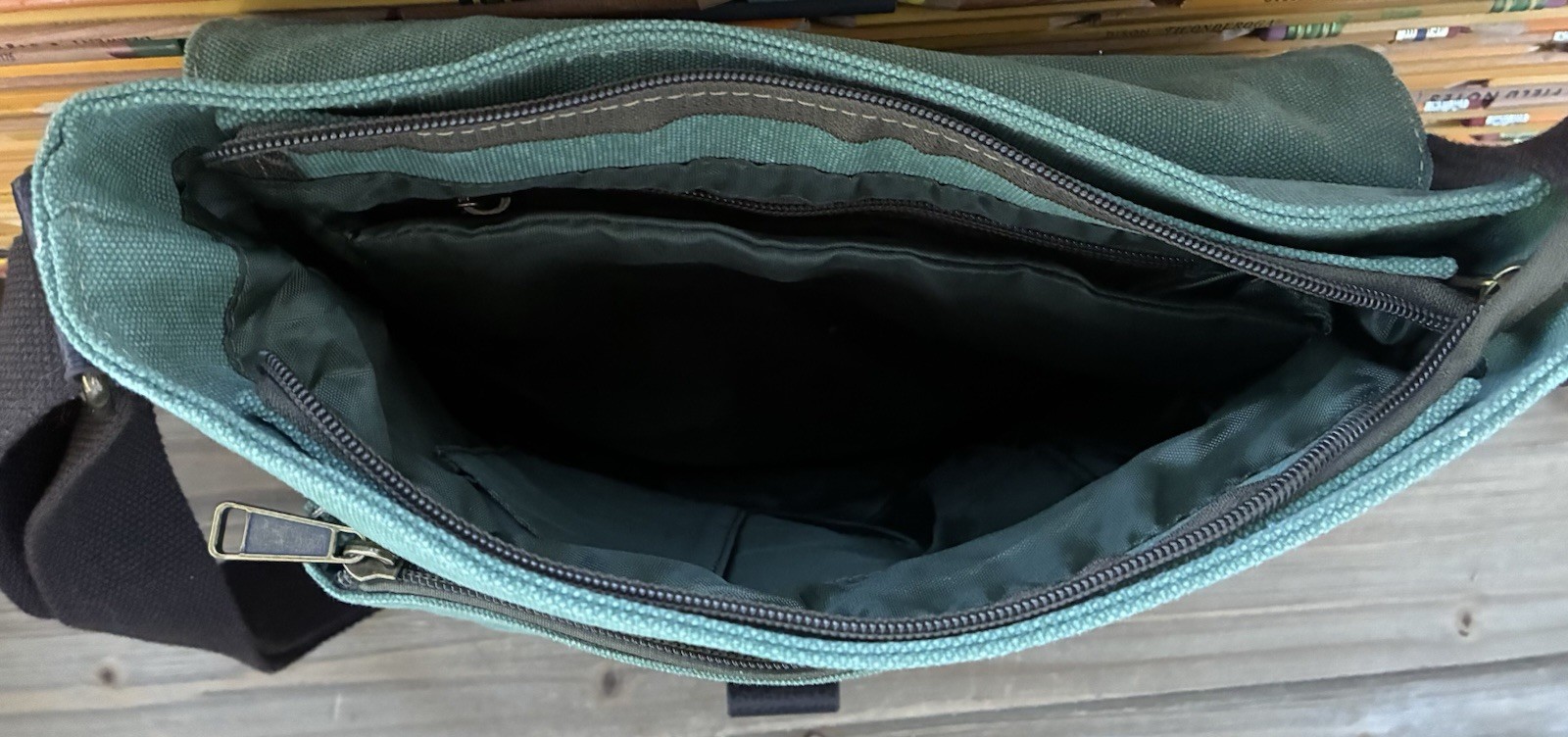 Triple Tree Canvas Messenger Bag Army Green, Cross Body Adjustable