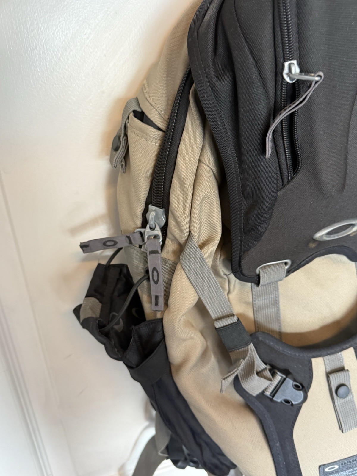 Oakley Tool Box 2.0 SI Tactical Terrain Tan Backpack