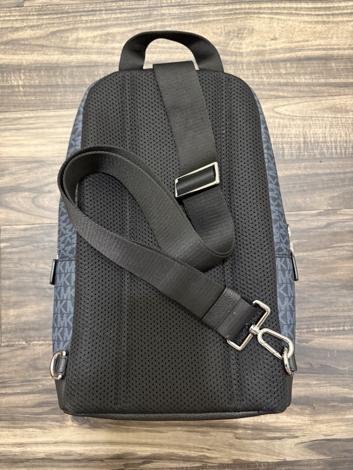 Michael Kors Cooper Sling Pack Navy Leather Racing Stripe Utility Crossbody Bag