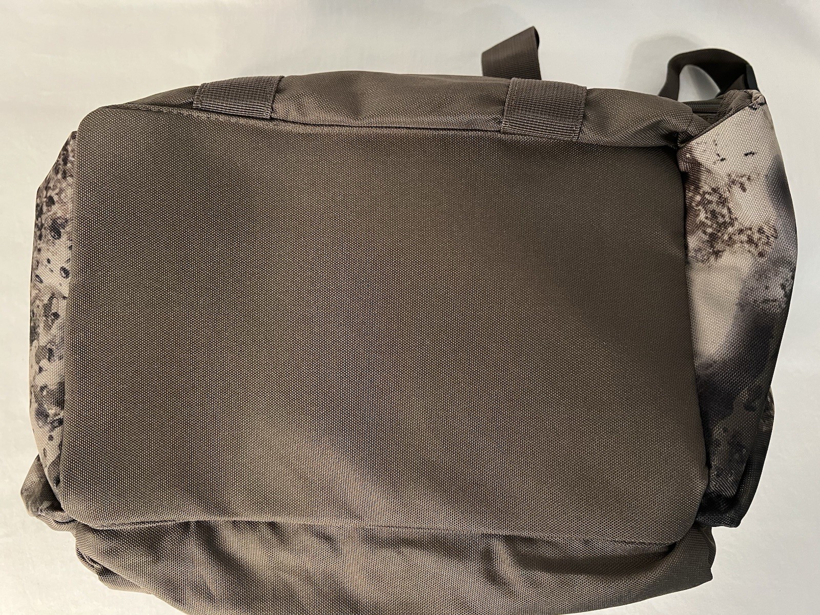 Cabela’s Camo Gear Bag Catch All Fishing Camping Utility Travel Tool 6 pockets