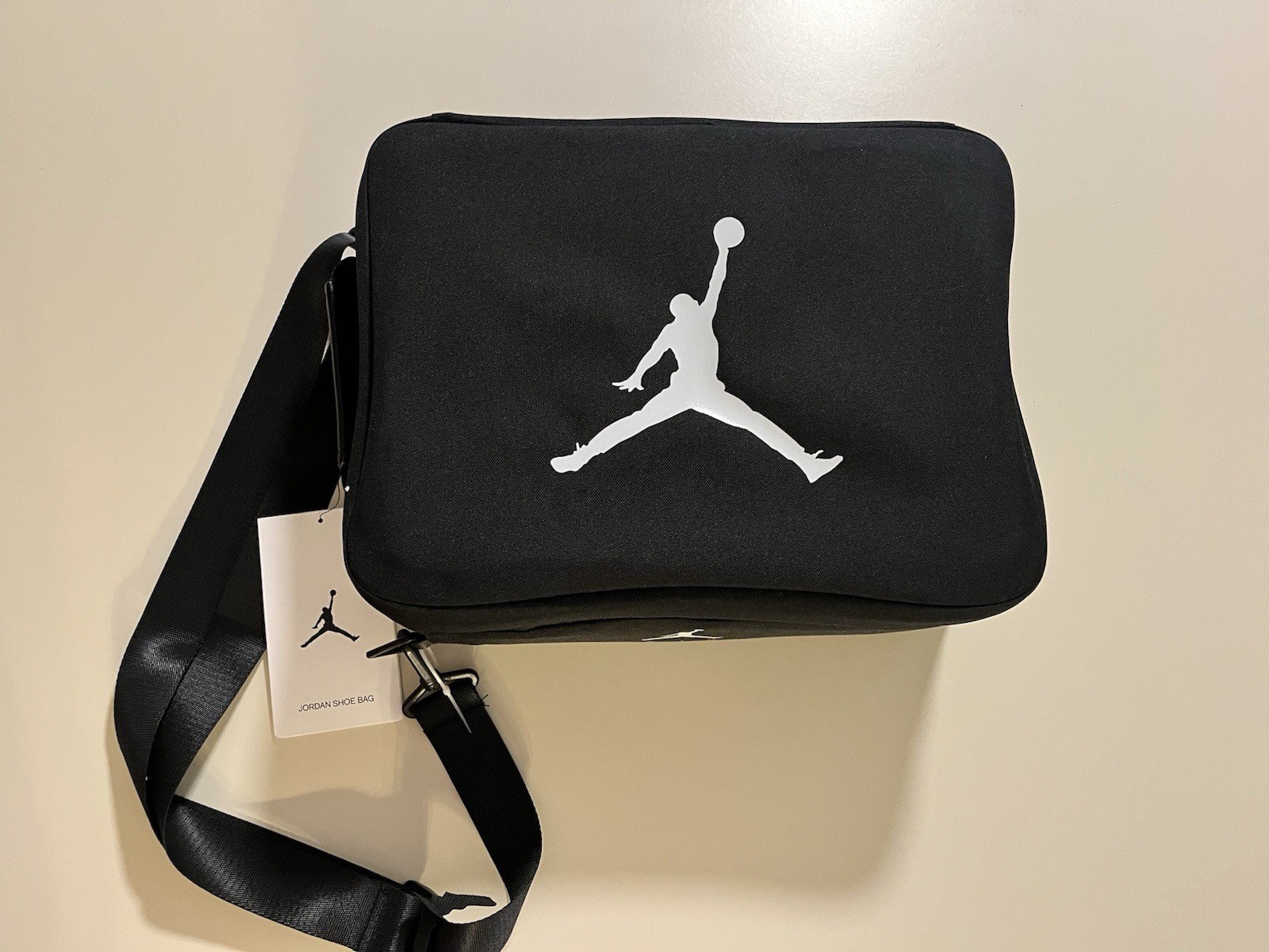 Nike Air Jordan The Collectors Cordura Shoe Box Travel Bag Case Black MA0975-023