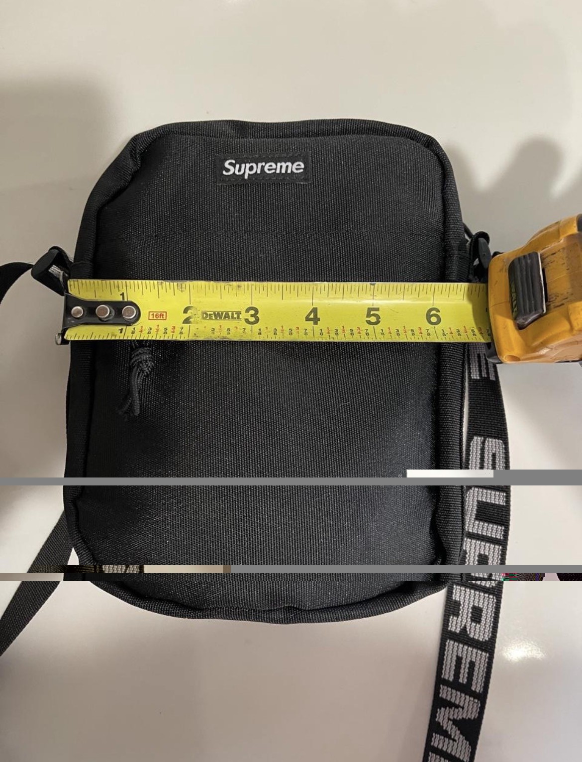 NEW Supreme SS18 Shoulder Bag Black – Fast Shipping, Great Price!