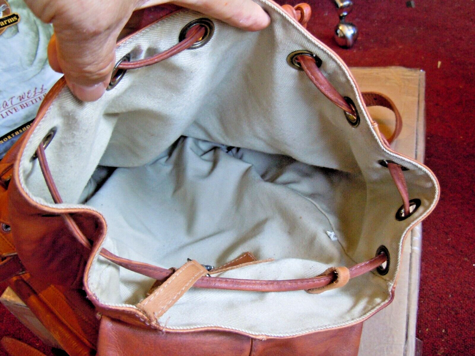 ELLINGTON Vintage Authentic Saddle Brown Leather large Backpack Bag