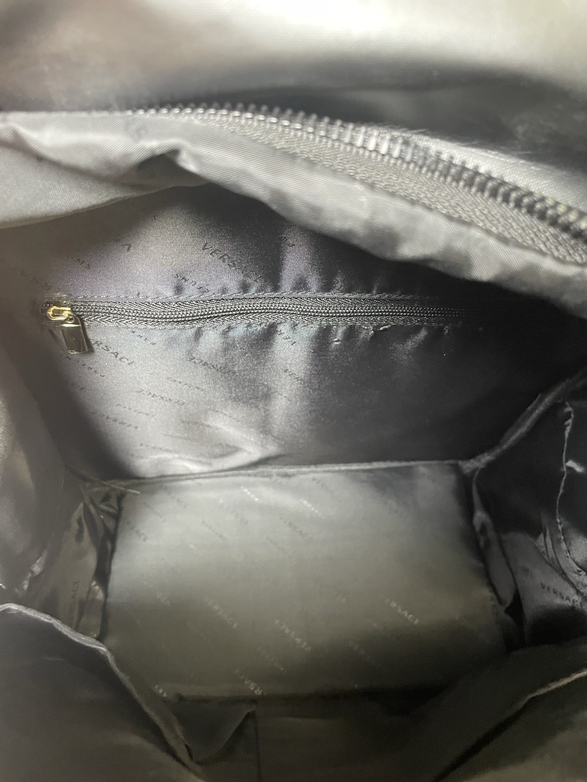 Versace Parfums Medusa Designer Unisex Black Travel Belt Bag /Bum Bag – New
