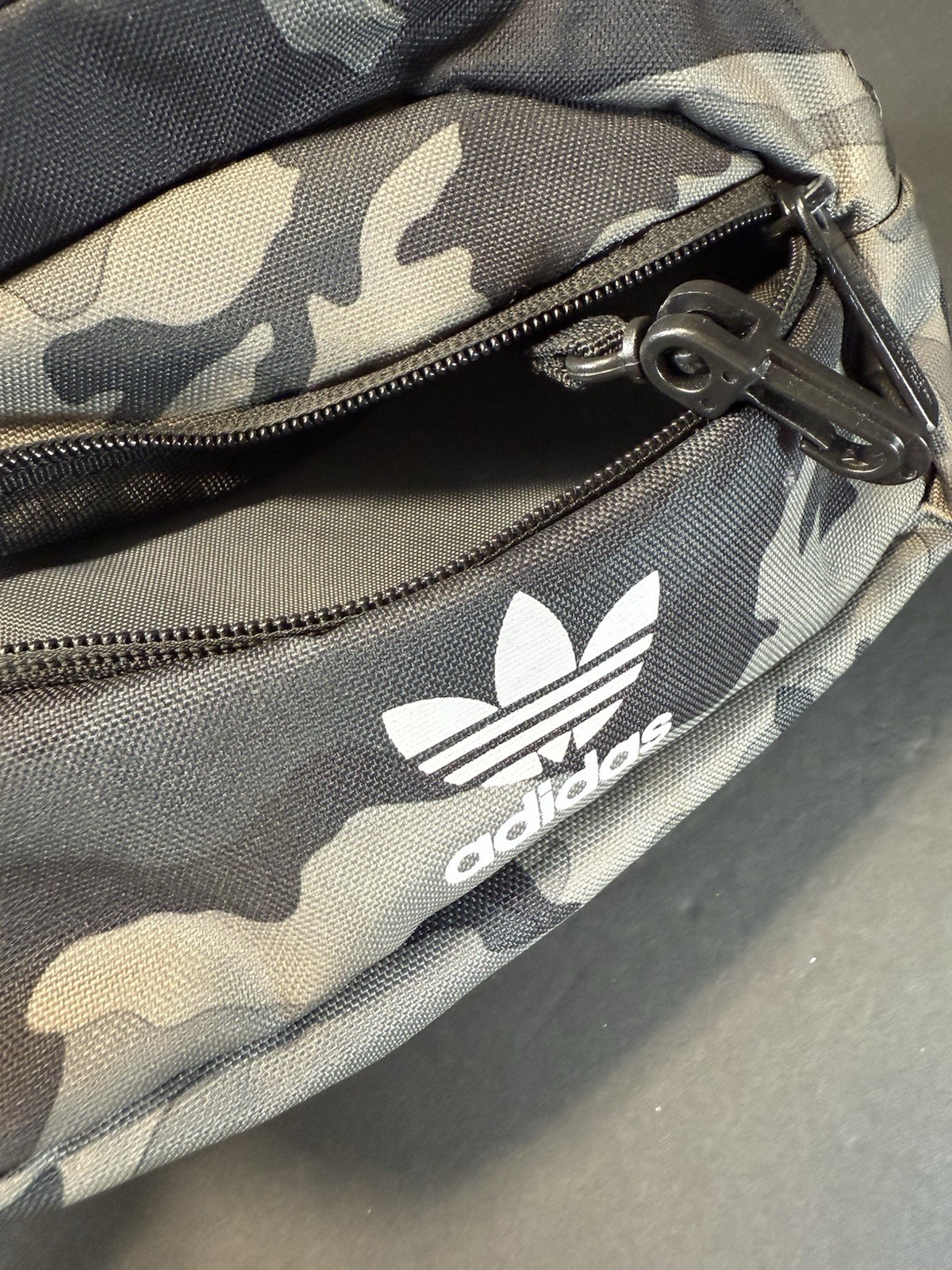 Adidas Originals Unisex National Night Gray/Camo Adjustable Fanny Pack Bag Waist