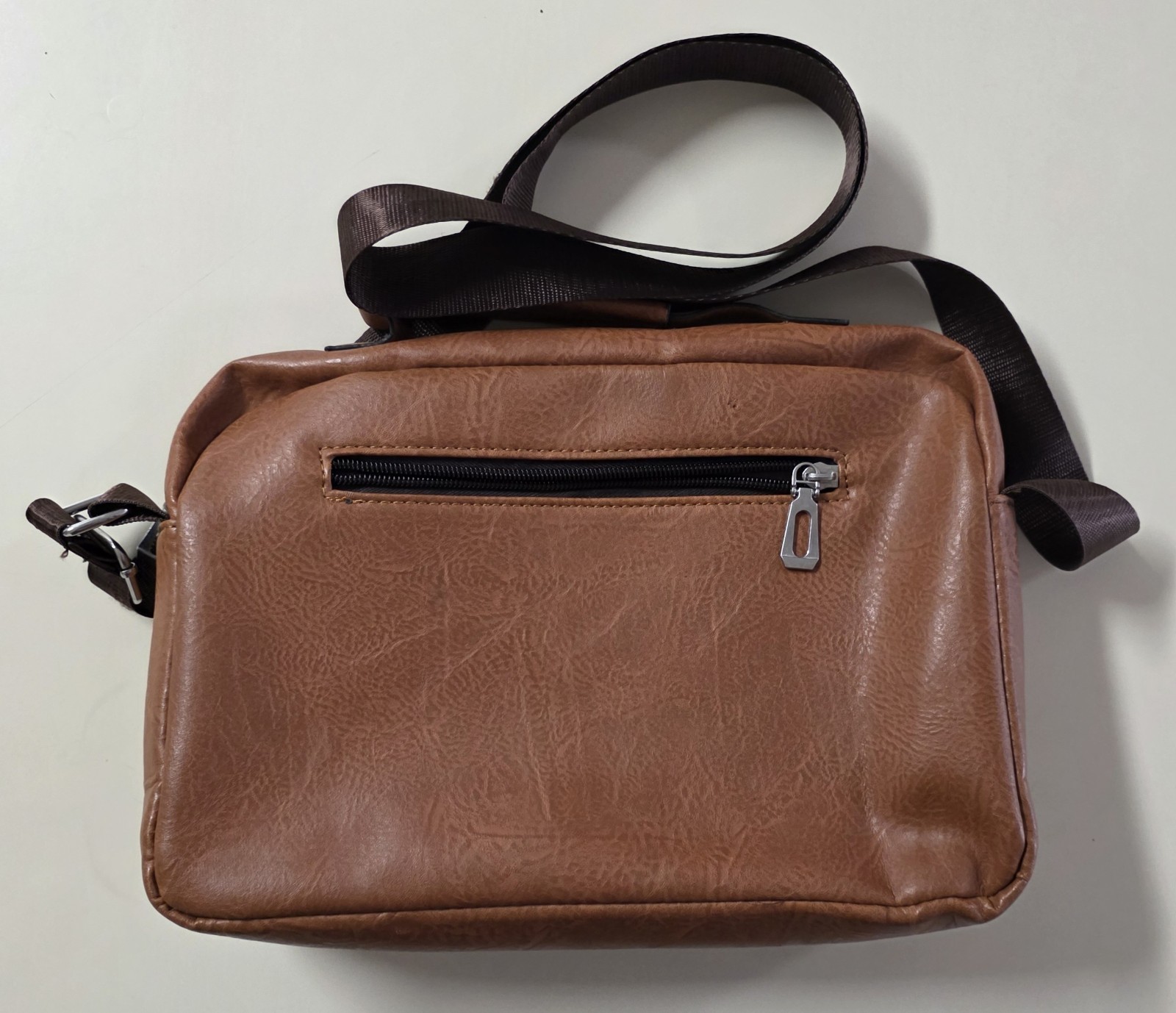 CarlKimu Vintage Camel Tan Spacious Multi-Pocket Messenger Shoulder Travel Bag
