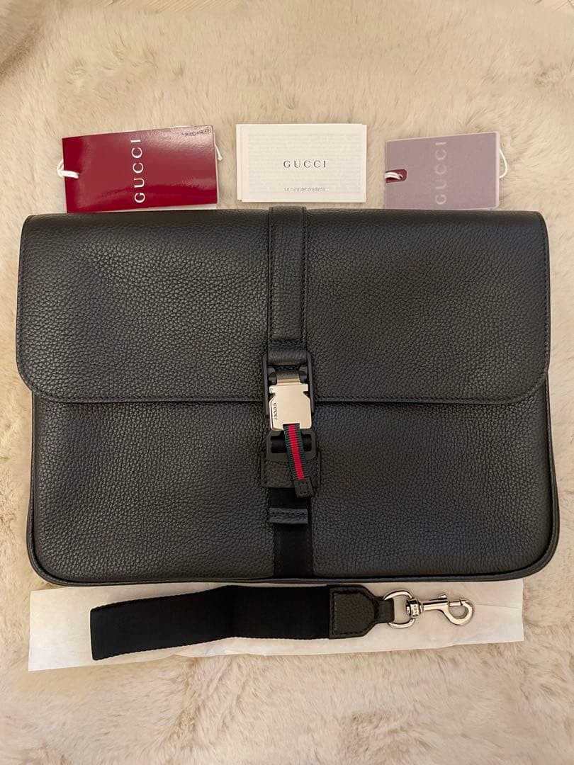 Gucci Web Stripe Medium Clutch Bag Business Case Soft Grain Leather Black 816755