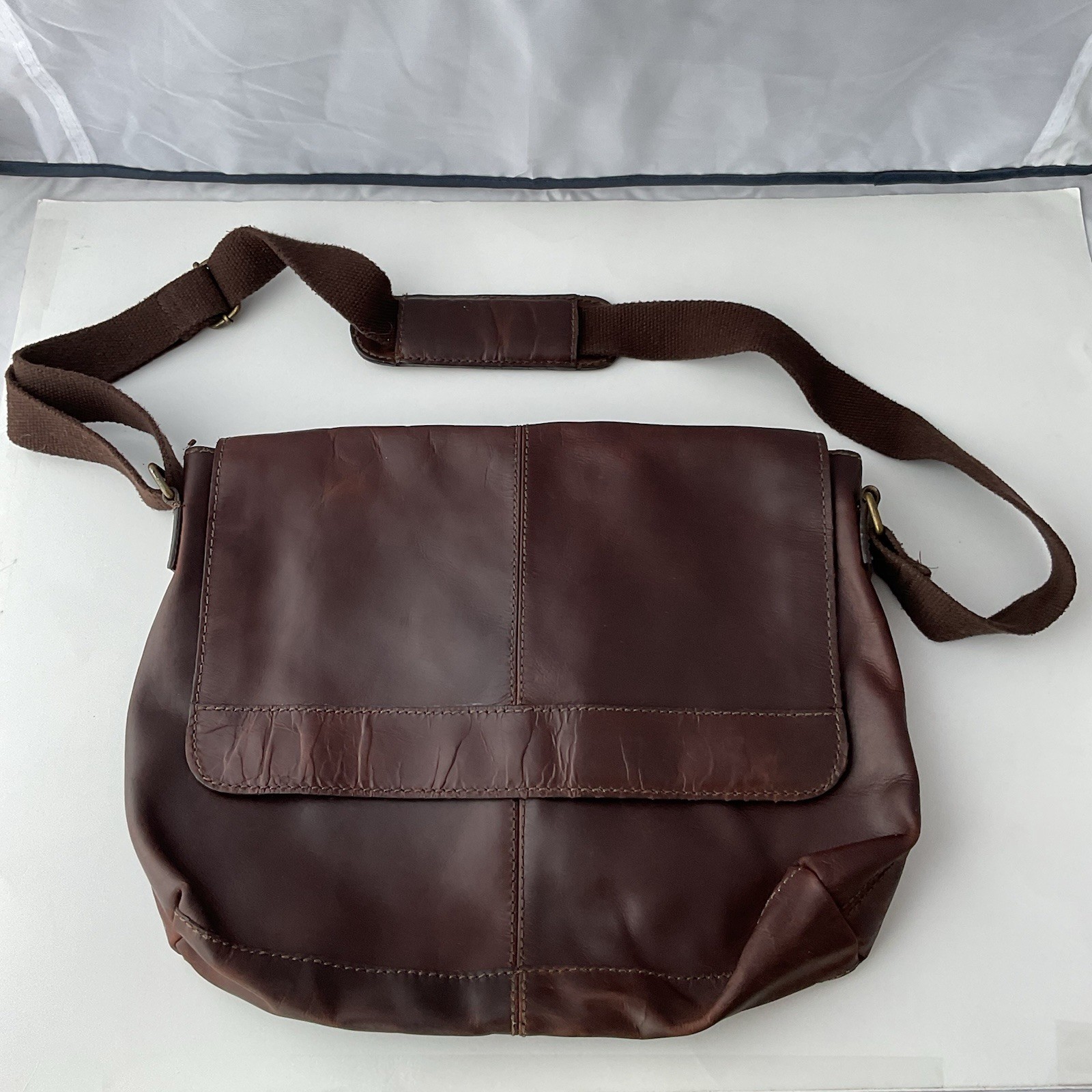 Vintage Distressed Wilsons Leather Brown Single Flap Messenger Bag Commuter Tote