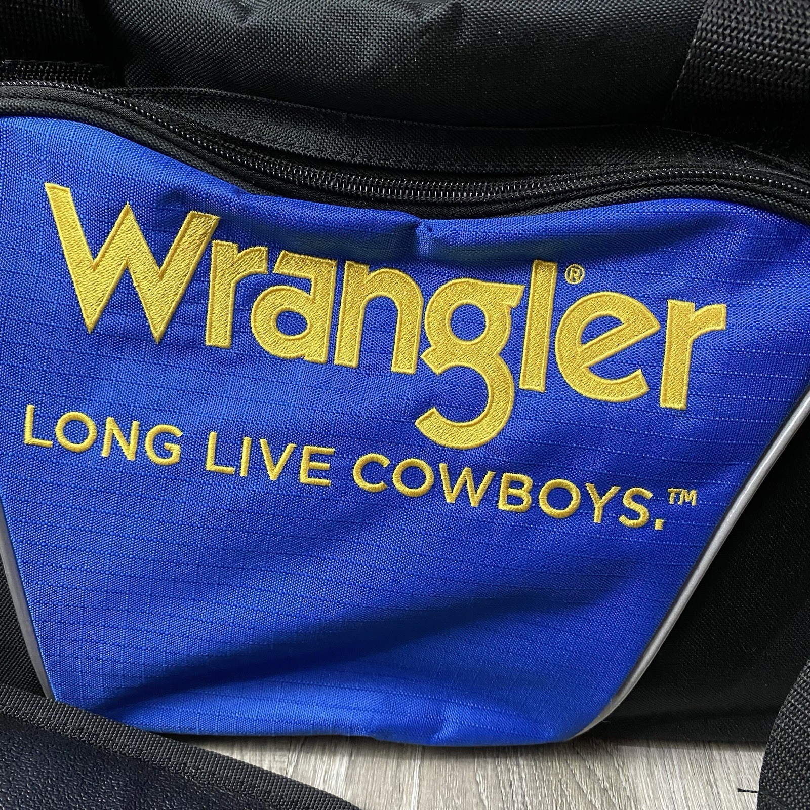 2011 Wrangler National Finals Rodeo Duffel Bag Blue Las Vegas Long Live Cowboys