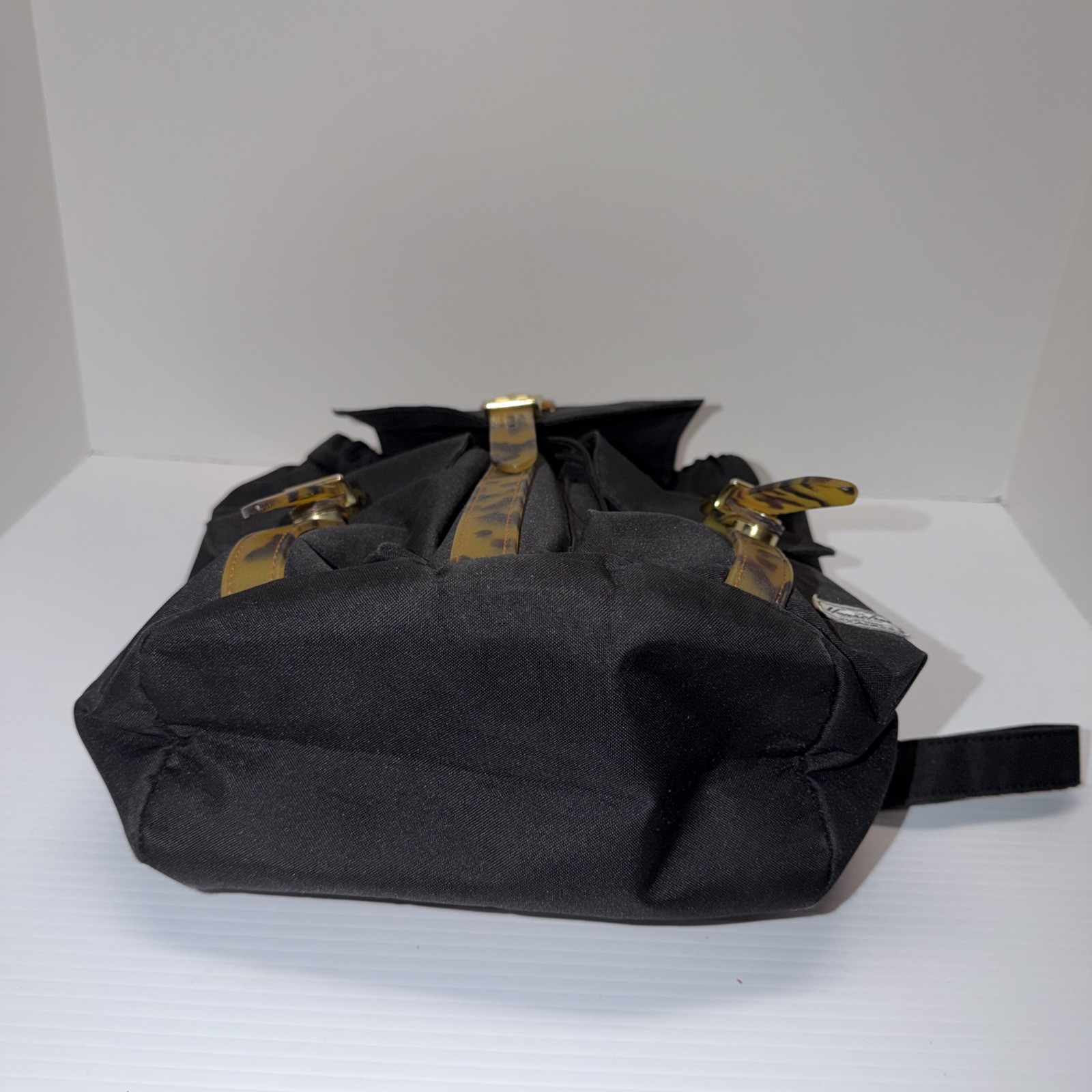 Herschel Backpack – Black w/ Tortoise Straps – Classic Style Magnetic Close