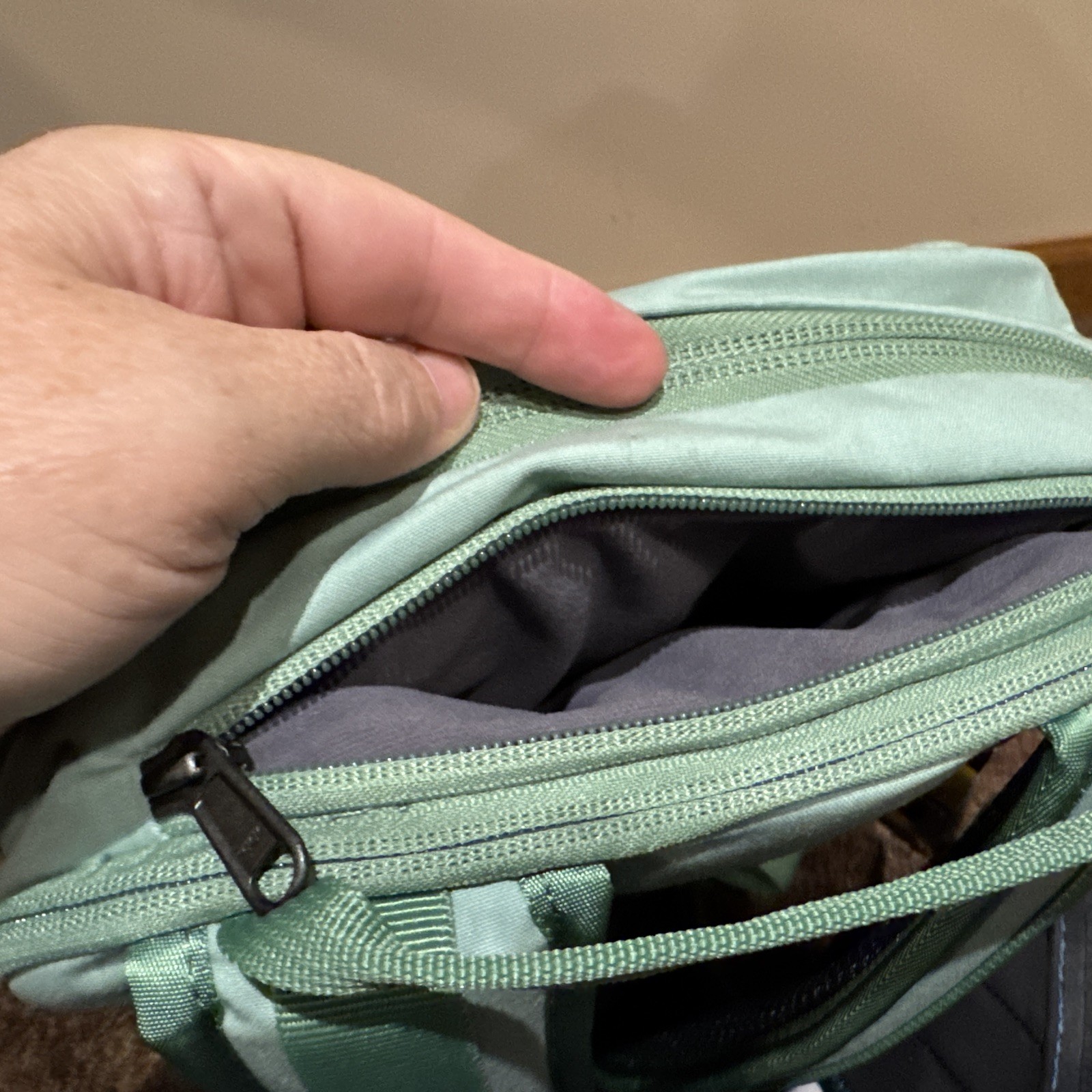 Mountainsmith Divide Backpack Cordura Fabric, Green with Laptop Sleeve