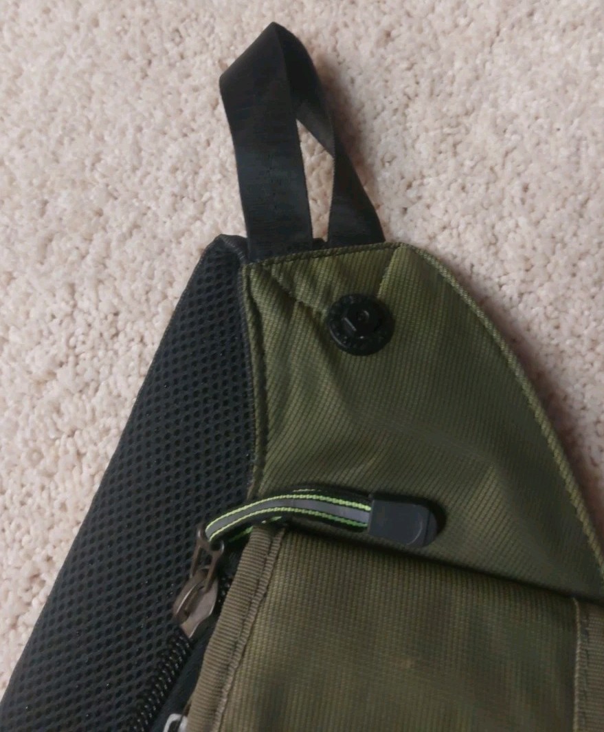Kawei Knight L Sling Bag Backpack Cross Body Messenger Shoulder Green 9 Pockets