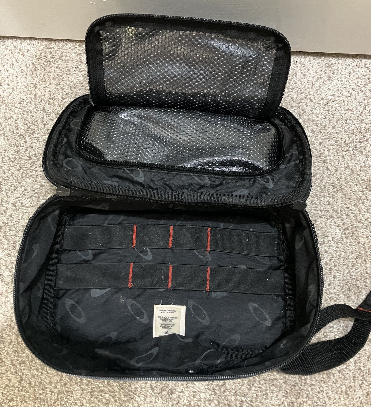 Oakley SI Ballistic Toiletry Bag Without MOLLE Pouches