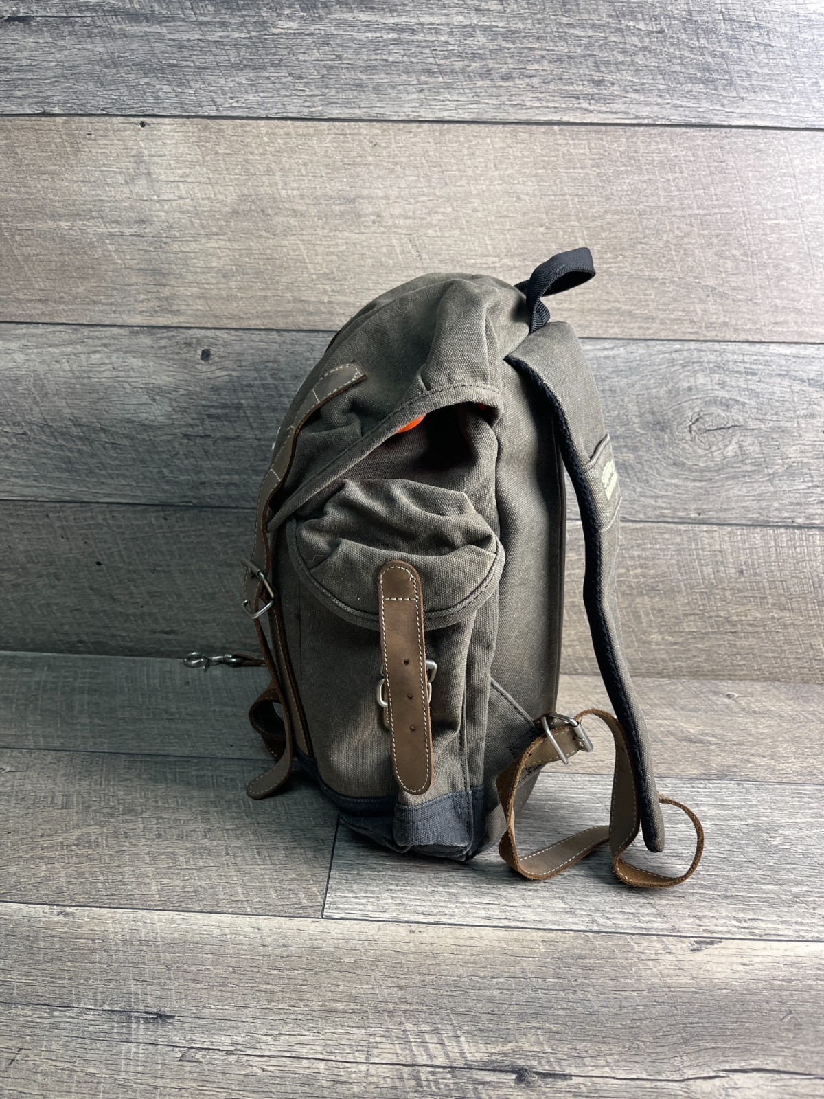 Superdry Mountain Scoutpack Bag Gray Adjustable Straps Traveling Hiking Camping