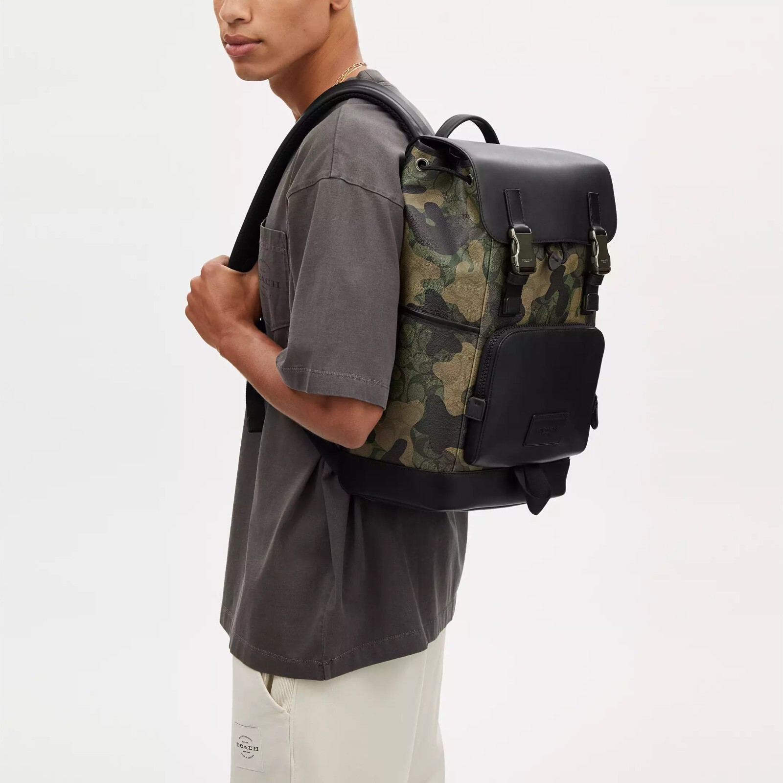 NWT Coach CL943 Track Backpack In Signature Canvas Camo Print Calf Leather $650