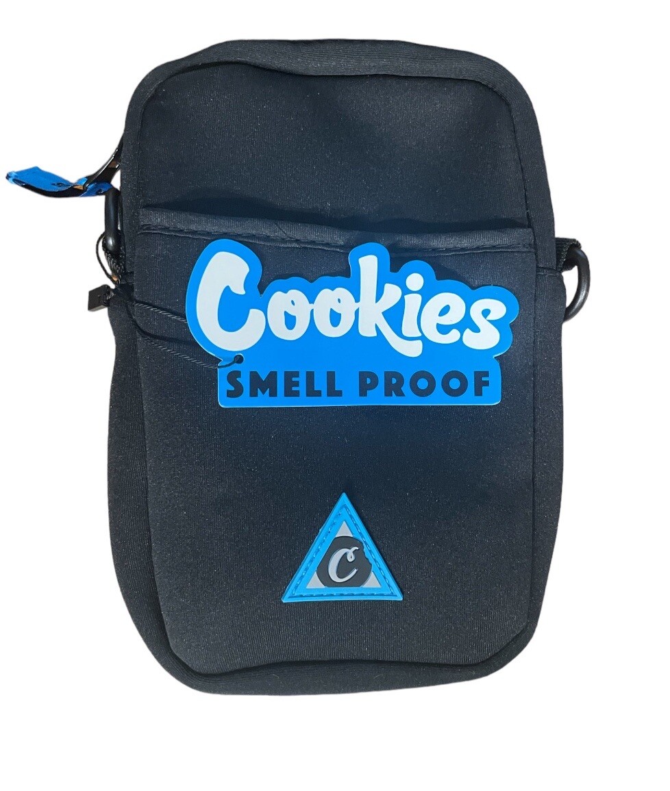 COOKIES Original Small Black Bag Approx Measurements: 7″ x 5″ x 1″