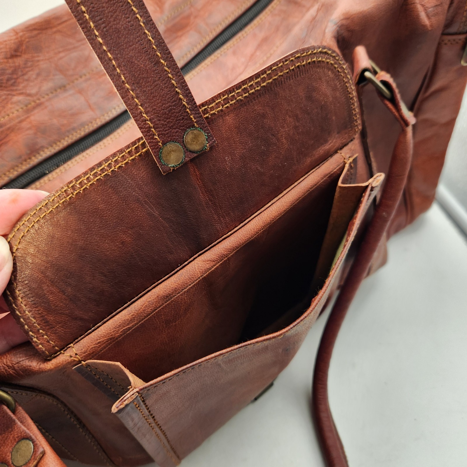 Komal’s Passion Leather Duffel Weekender Travel Gym Bag 24”Wx11″Hx9D Handcrafted