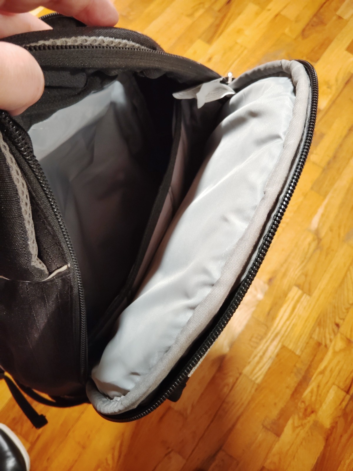 HIGH SIERRA Backpack Swerve Large Black Multi-Zip Pockets 17″ Laptop