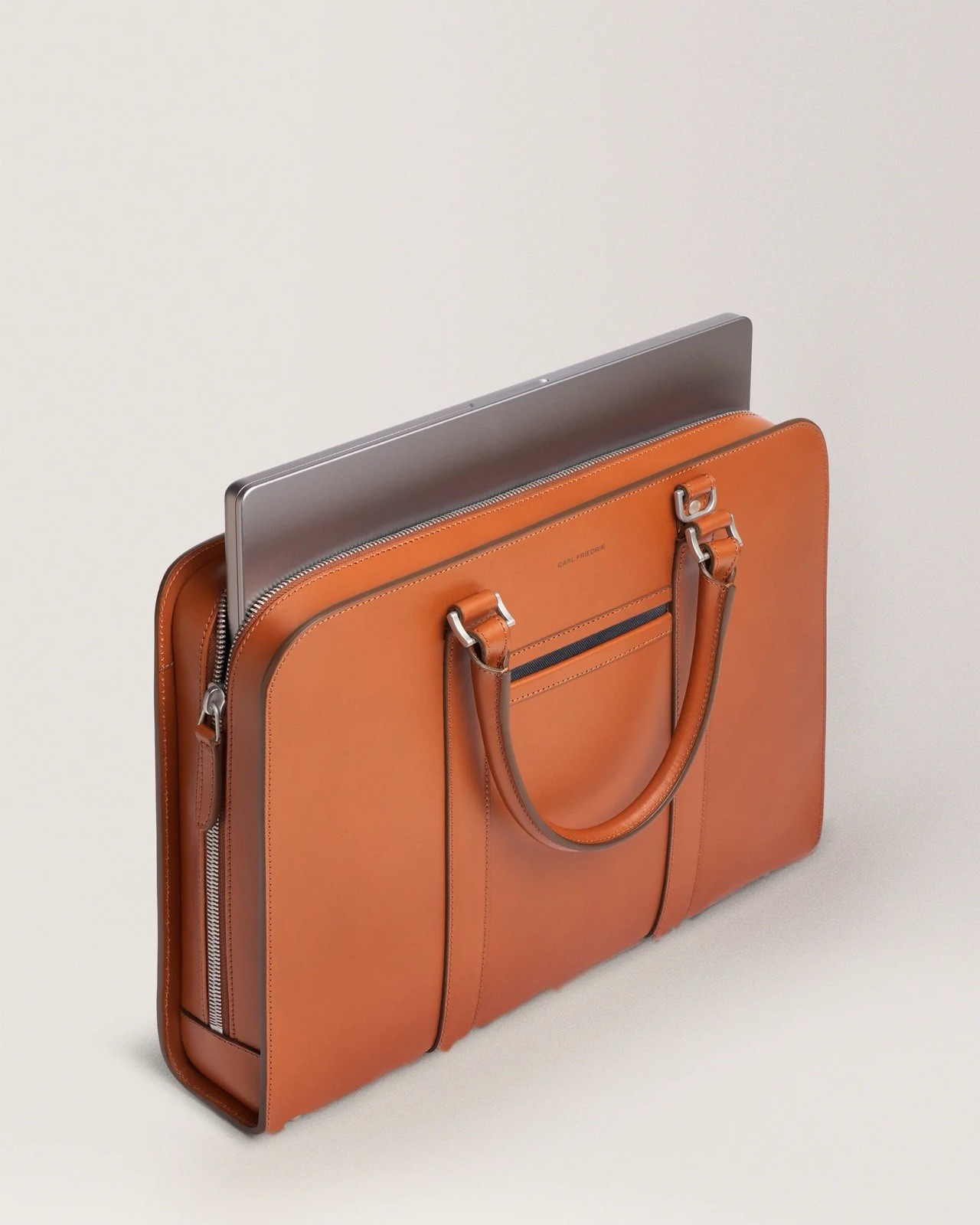 Carl Friedrik Palissy Single Zip Briefcase – Cognac Smooth Leather