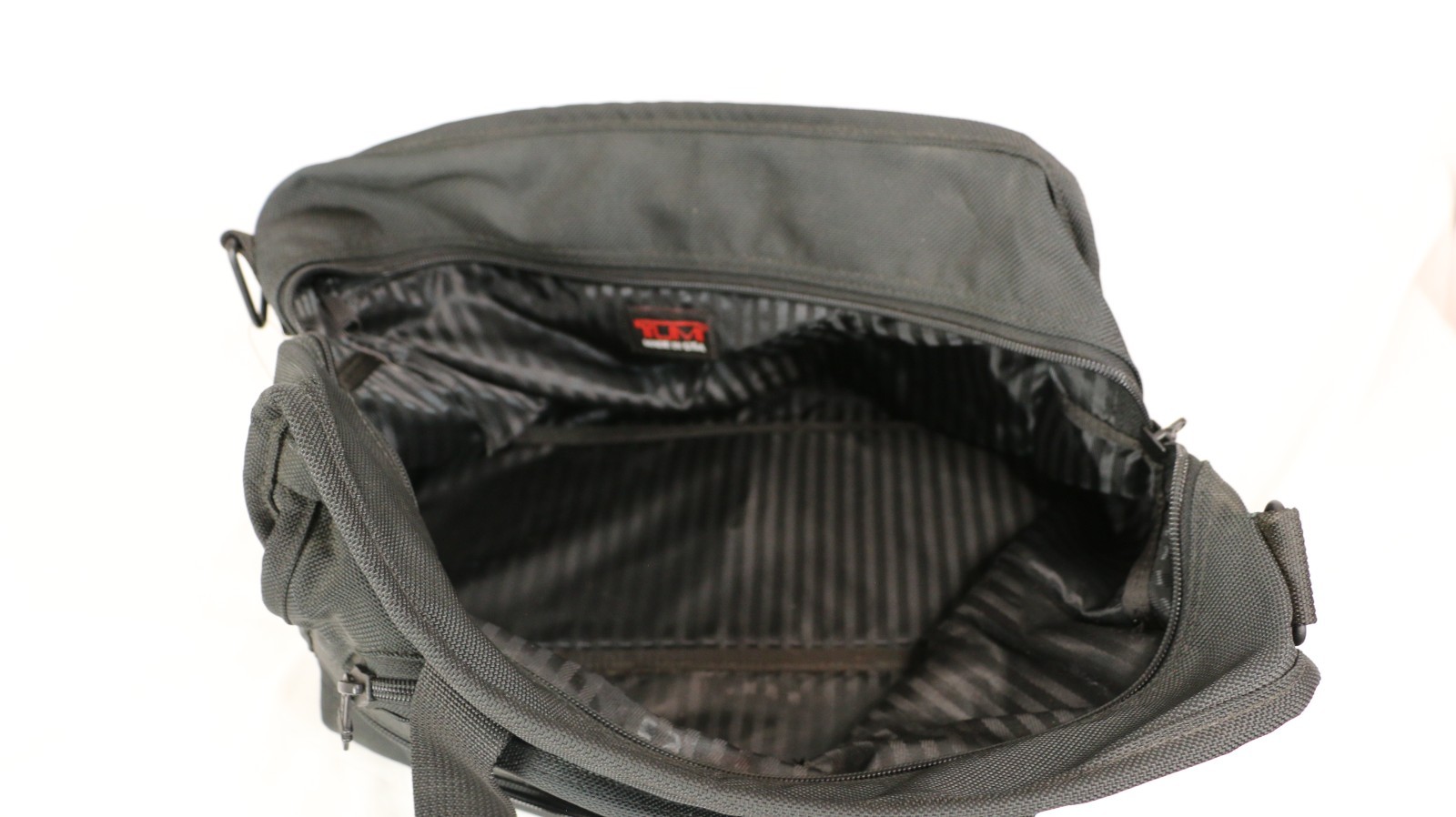 TUMI 223D3 Black Ballistic Bag Duffle Weekender Carry On Travel Made in USA