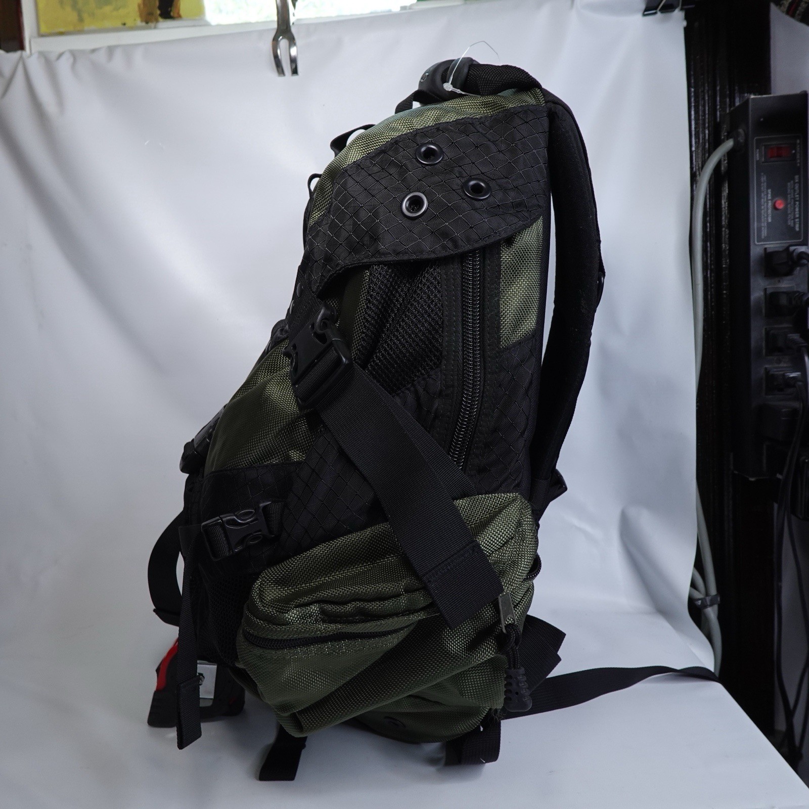 Vintage Y2K Oakley Icon Backpack Olive Green Black Tactical
