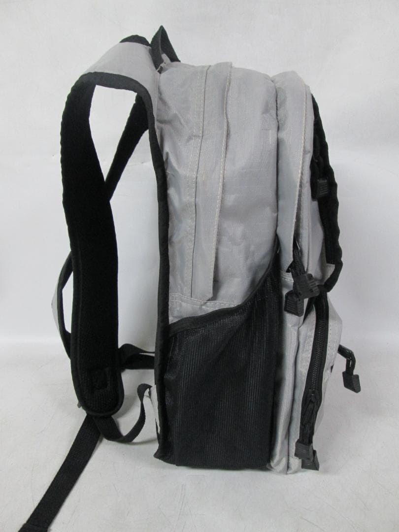 CONART A3800 Silver Gray Backpack Rucksack 40x25x16cm