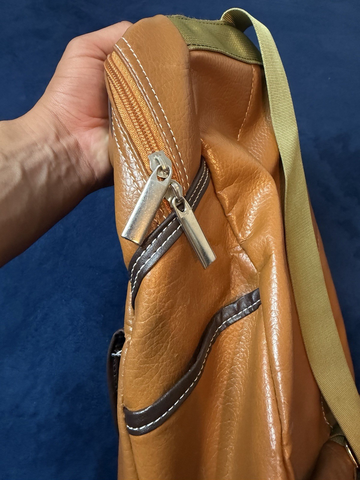Vtg Y2K Apple Brown Leather Backpack Bag (Heart Logo) SEE PHOTOS!