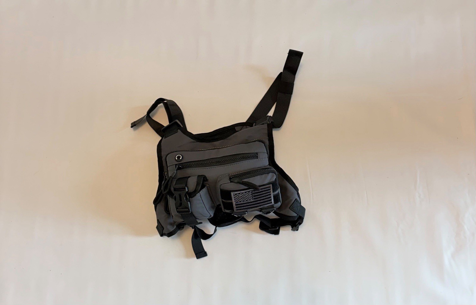 Men Tactical Chest Bag Grey EDC Front Pack Utility Vest Pouch Bag US Flag