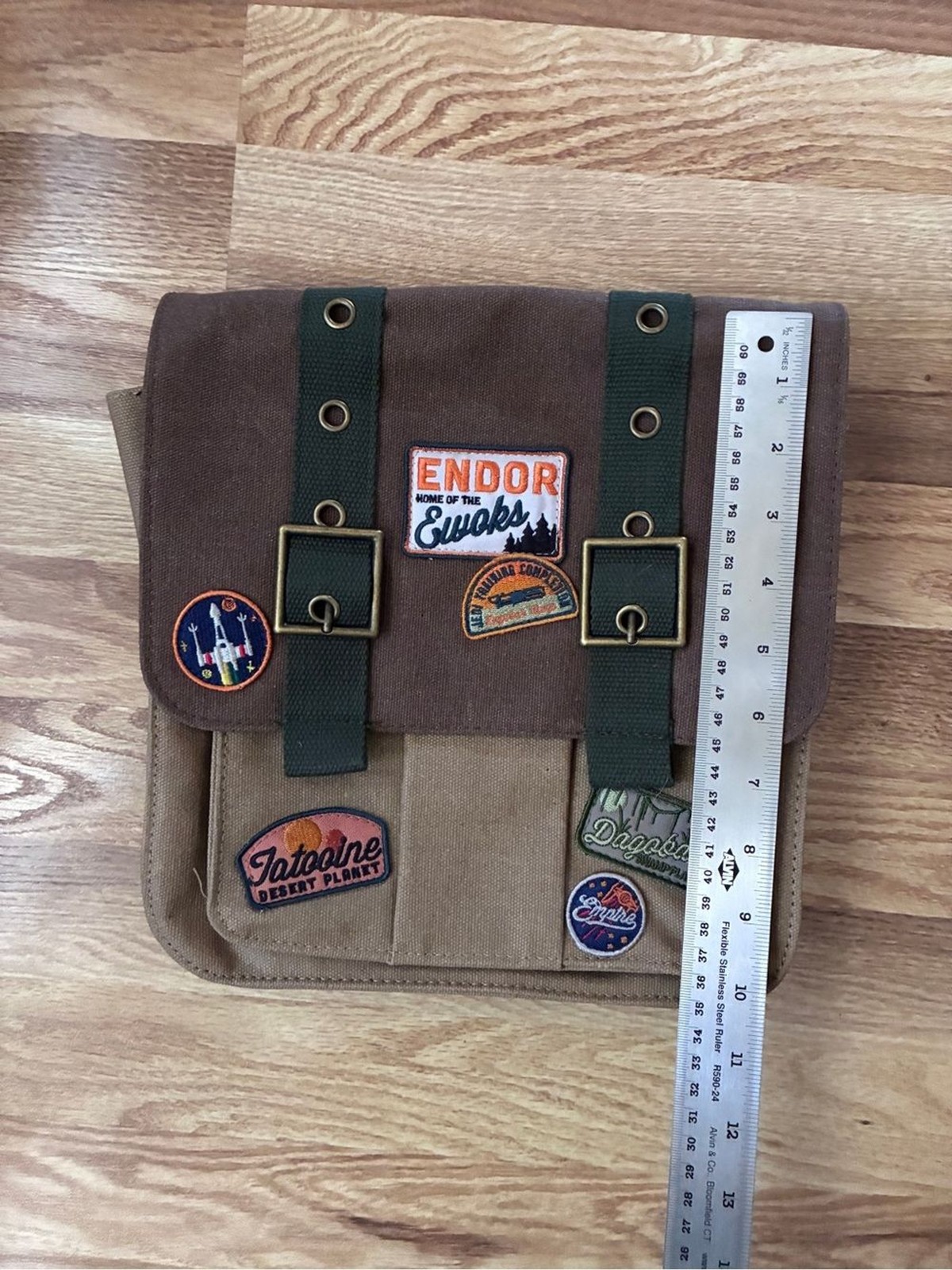 NWT Hero’s & Villains Star Wars Return of the Jedi Utility Crossbody Backpack