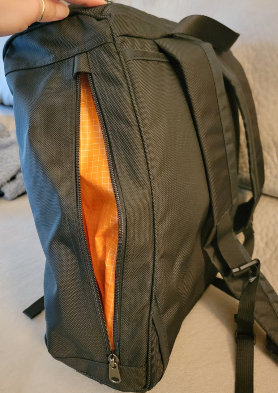 TOM BIHN Cambiata, 21L Daypack, Black Ballistic Colorway, Good for Travel & EDC