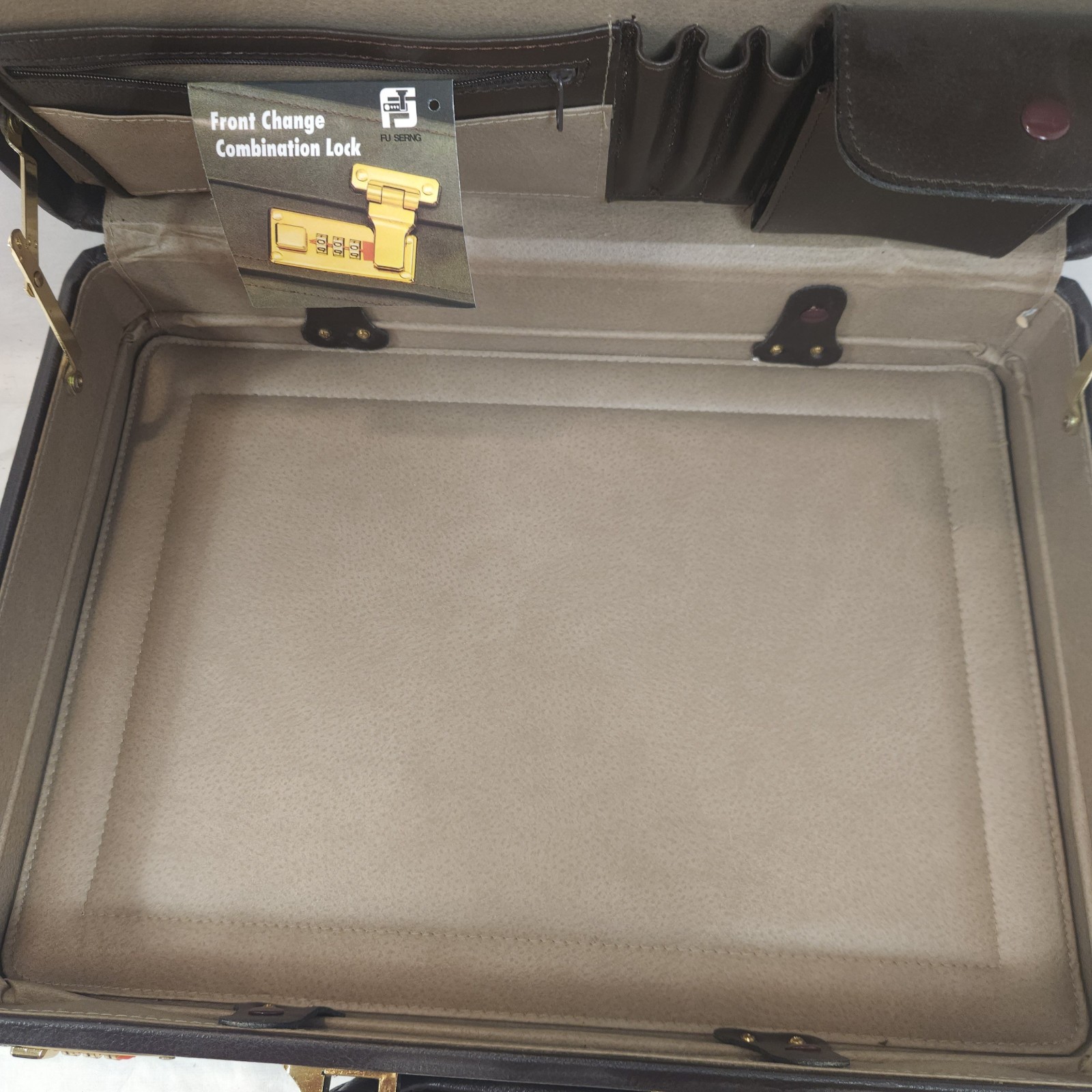 American Tourister Brown Hard-Sided Briefcase Attache Combo Lock Latch Organizer