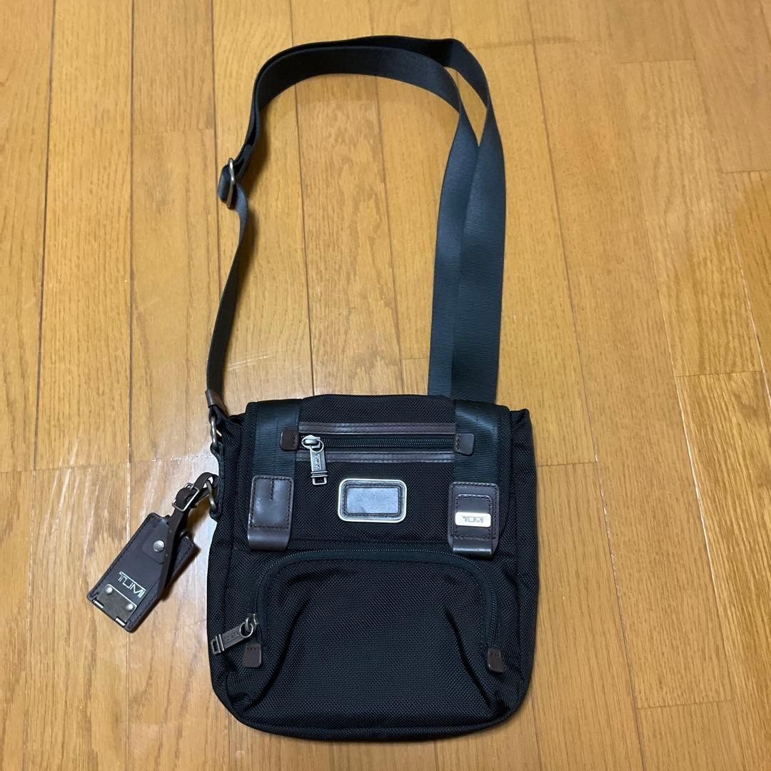 TUMI Crossbody Bag Nylon Leather Black 24cm Shoulder Strap 143cm