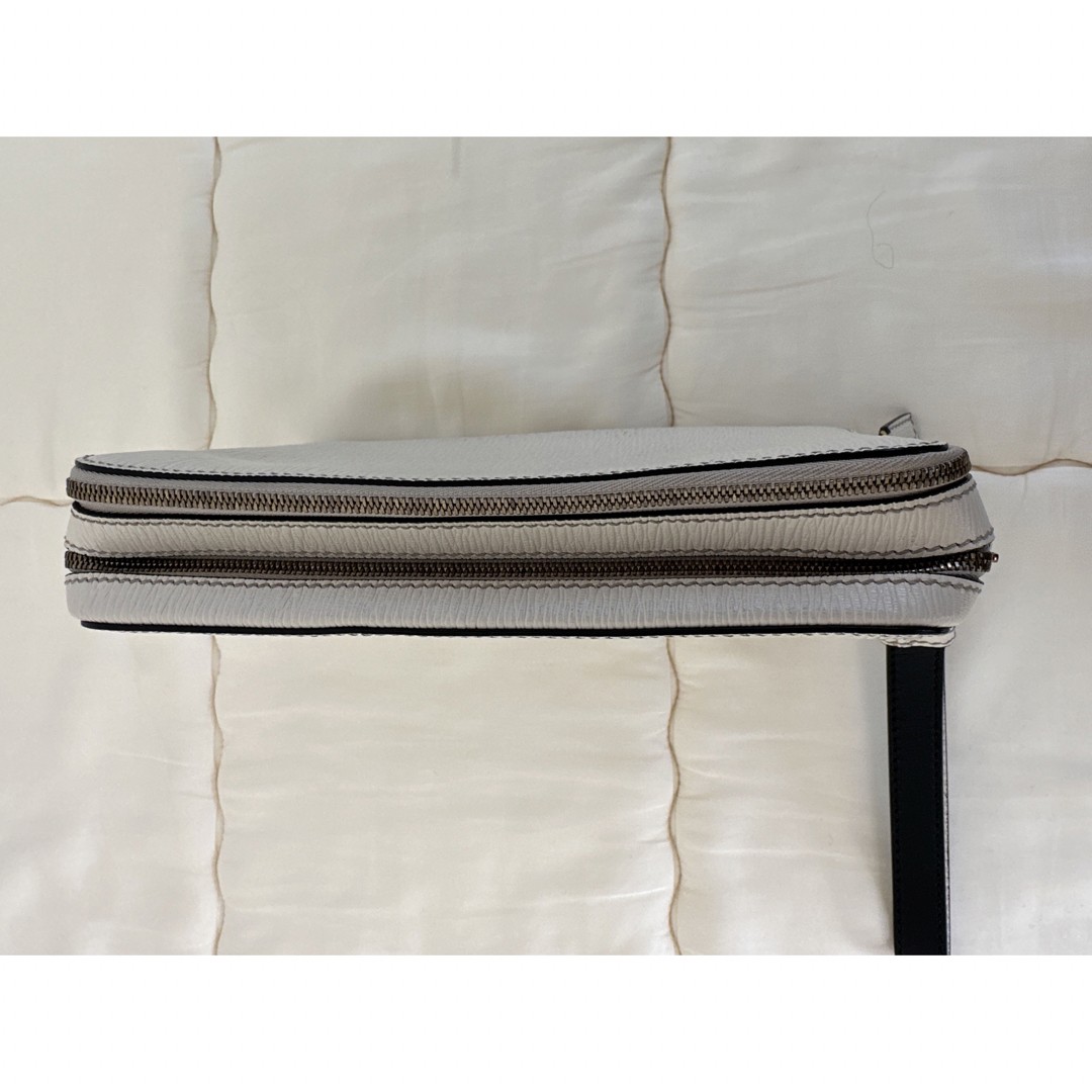 Ferragamo Men’s Business Second Clutch Bag White Leather Authentic 16×23.5x5cm
