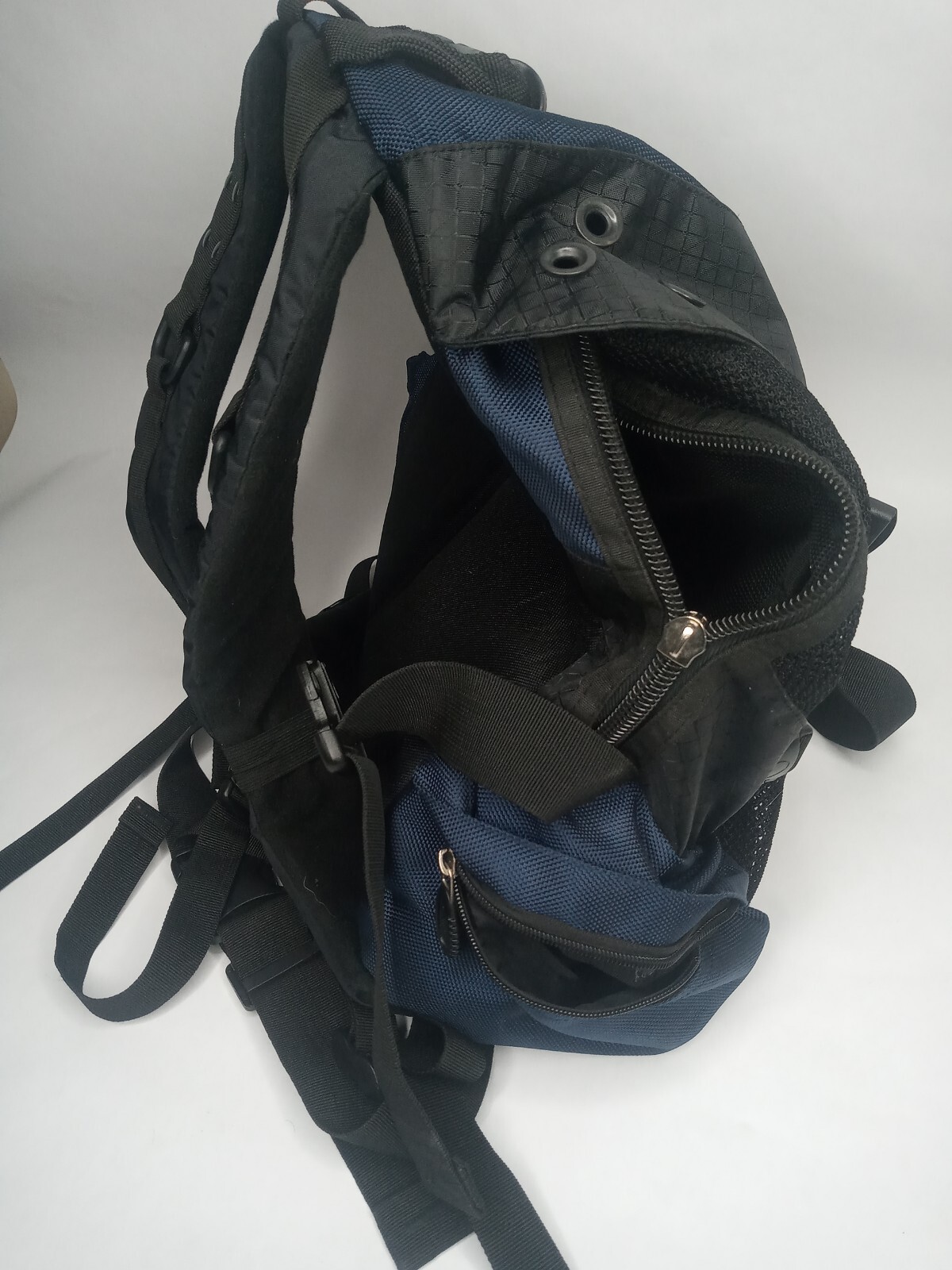 Oakley Icon Black blue Backpack Hiking Motorcycle tactical Rare