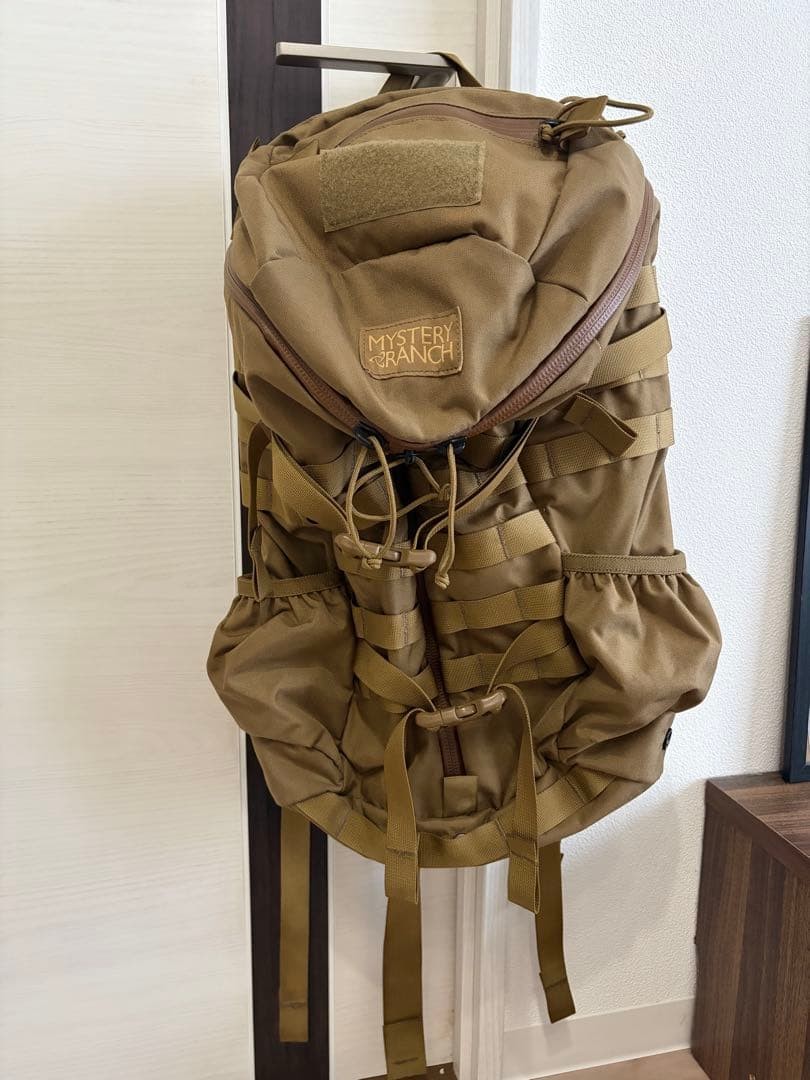 Same day shipping! ! Mystery Ranch 2 Day Assault Coyote