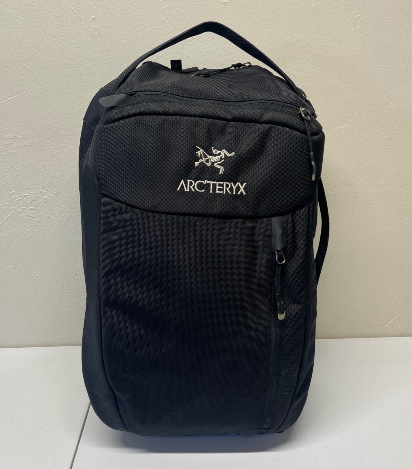 Arc’teryx Blade 24 Black Nylon Backpack Travel Laptop Bag