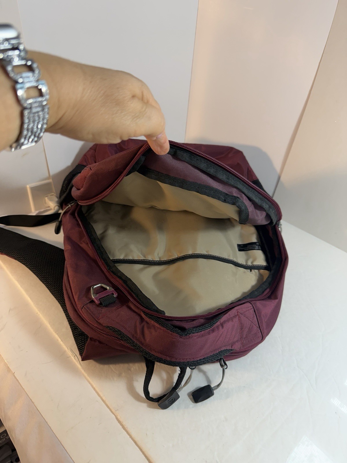SwissGear Backpack Burgundy Laptop School Travel Bag Multiple Pockets