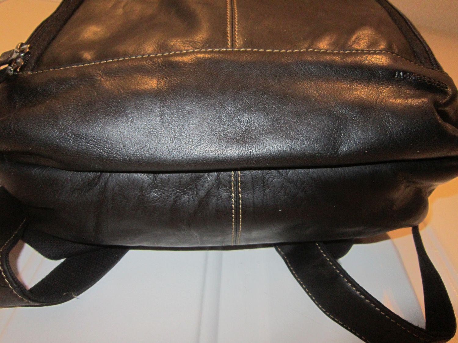 JACK GEORGES Black Leather Lrg Capacity BACKPACK Padded Computer Business