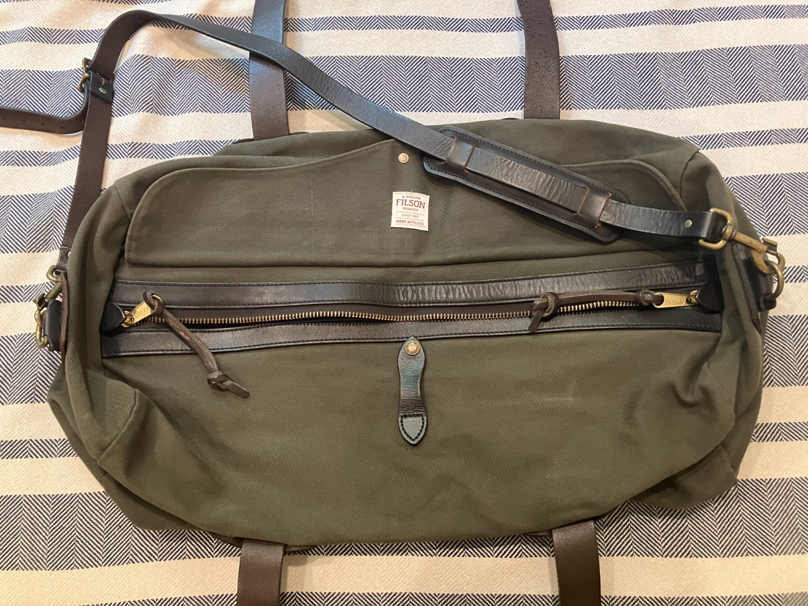 Filson Large Rugged Twill Duffle Bag Otter Green USA Bridle leather Old Style