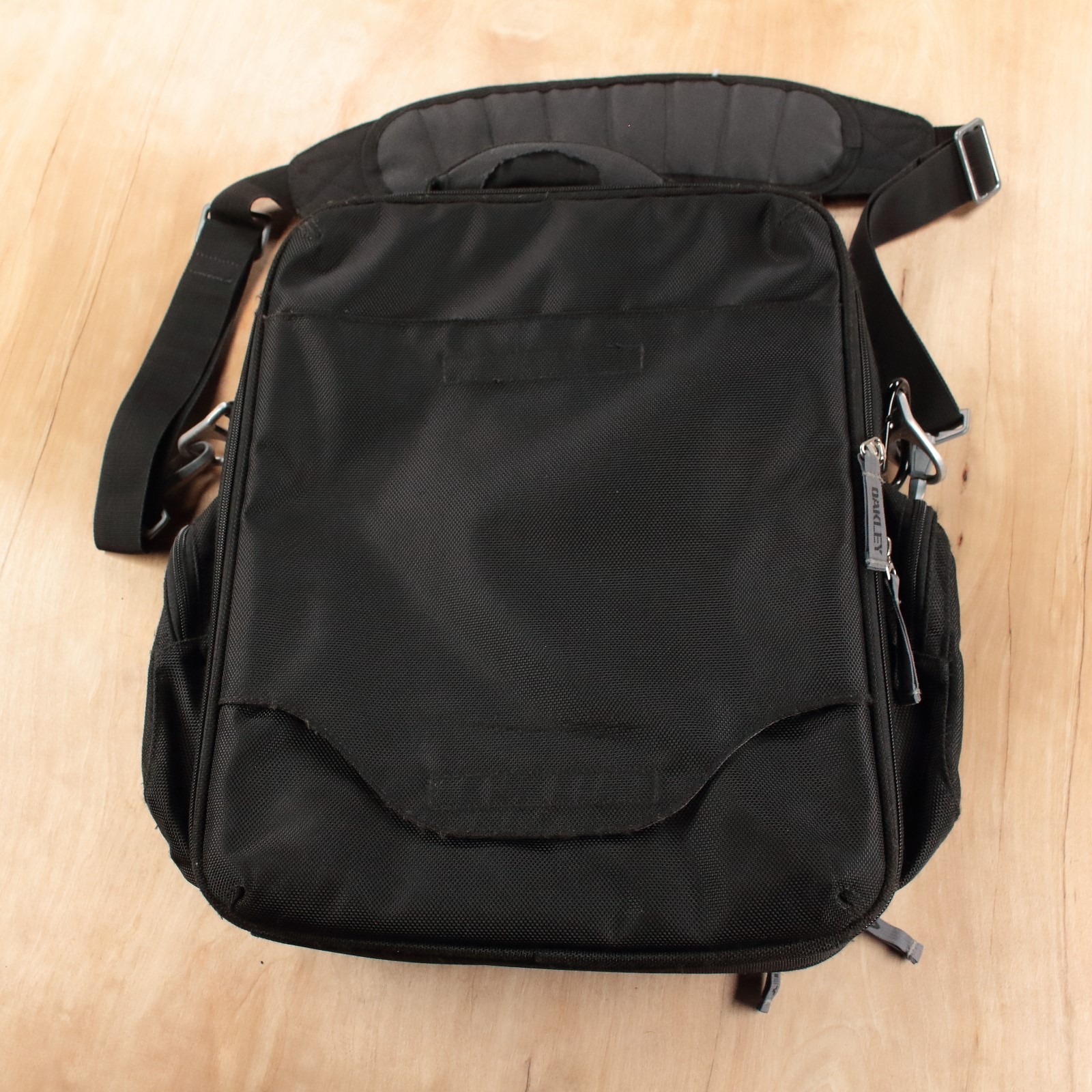 OAKLEY tactical vertical laptop shoulder messenger bag vtg y2k hacker cyber tech