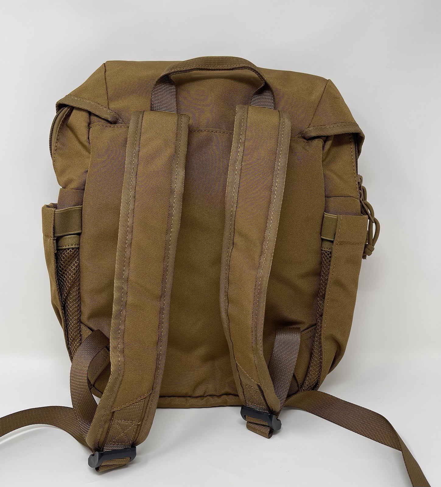 New (R)evolution 9L Camel Sidekick United by Blue Compact Day Pack / Backpack