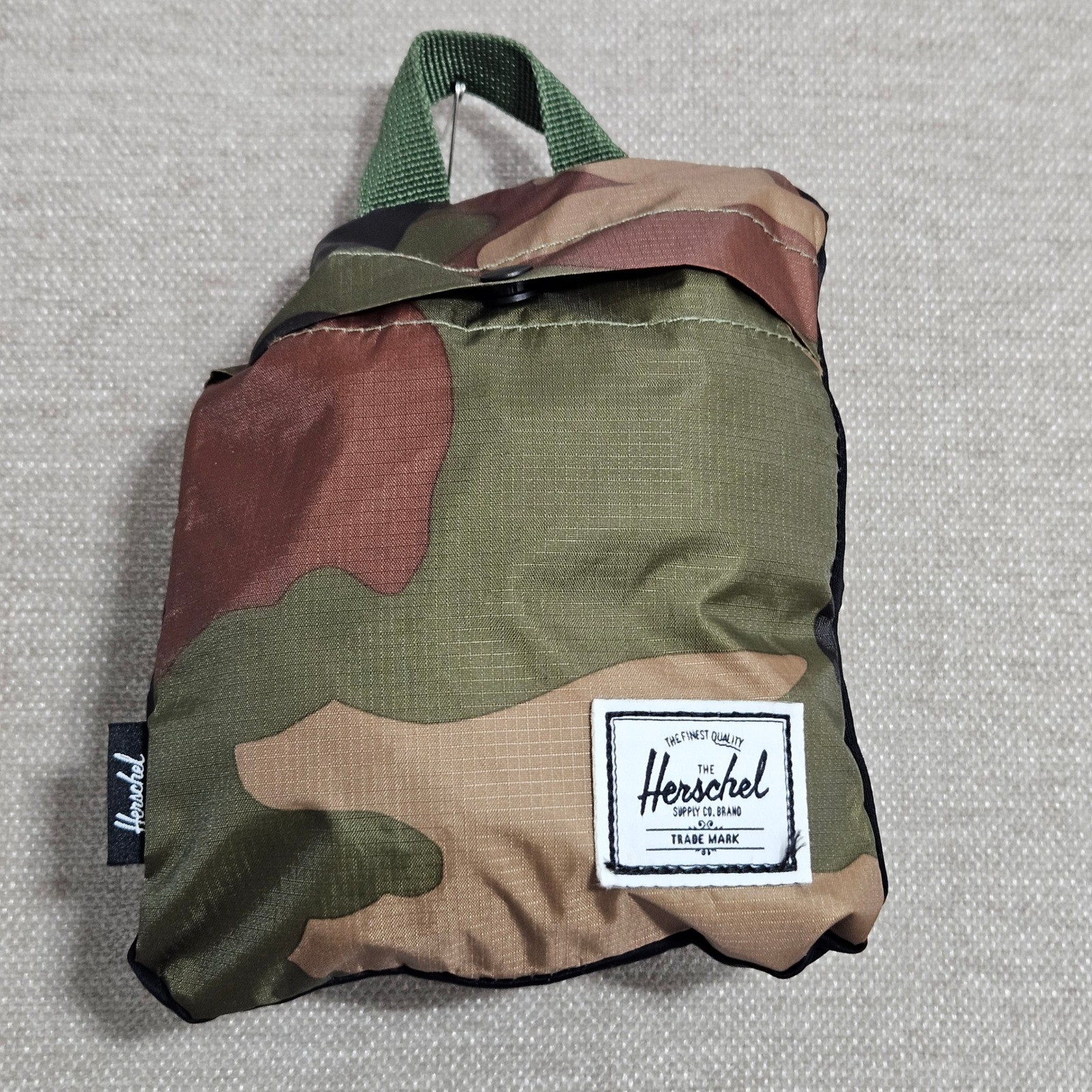 Herschel Packable Duffle Bag OS Camouflage Lightweight Travel Gym 190803S1