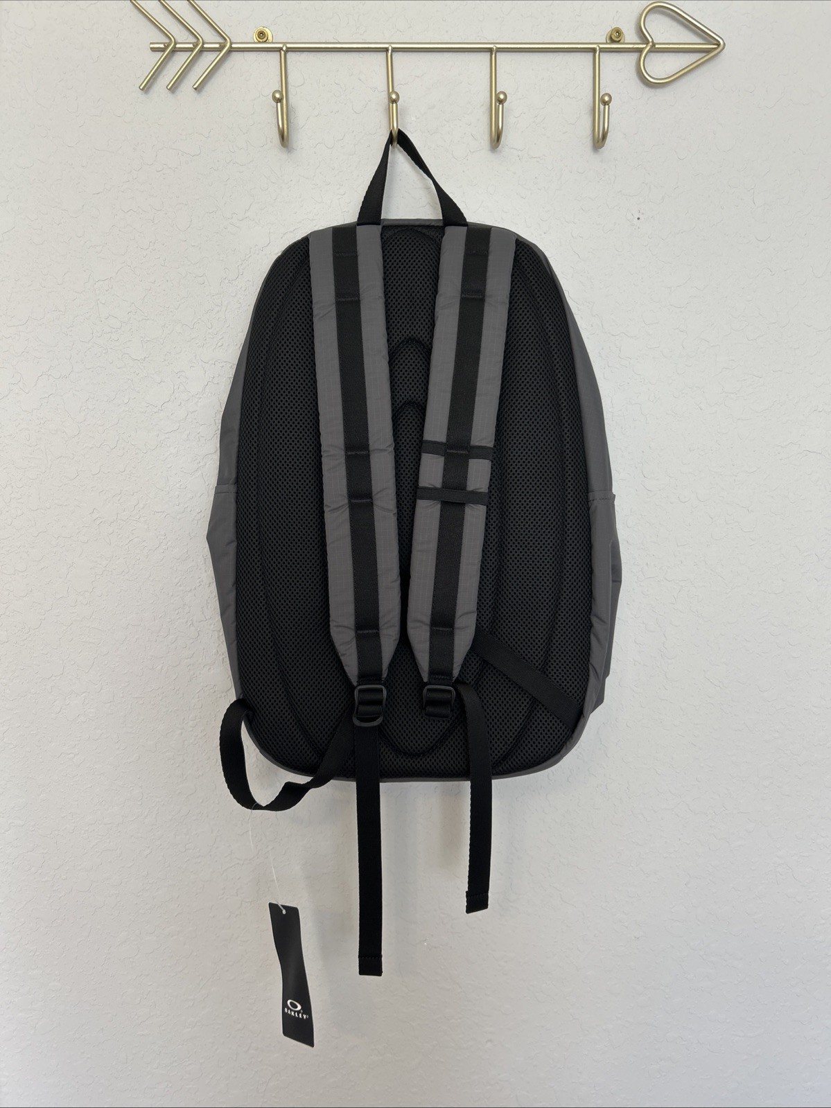 Oakley Sport Backpack 22L Forged Iron Gray NWT Laptop School Travel Bag