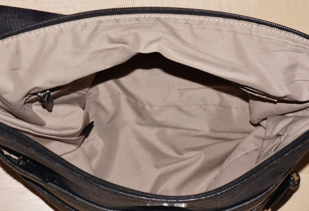 TUMI Black Leather Crossbody Shoulder Bag 10×12 *WEAR / RUBS / MARKS