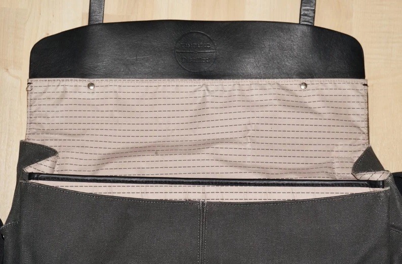 TIMBUK2 Gray Distressed Canvas & Black Leather Laptop Messenger Crossbody