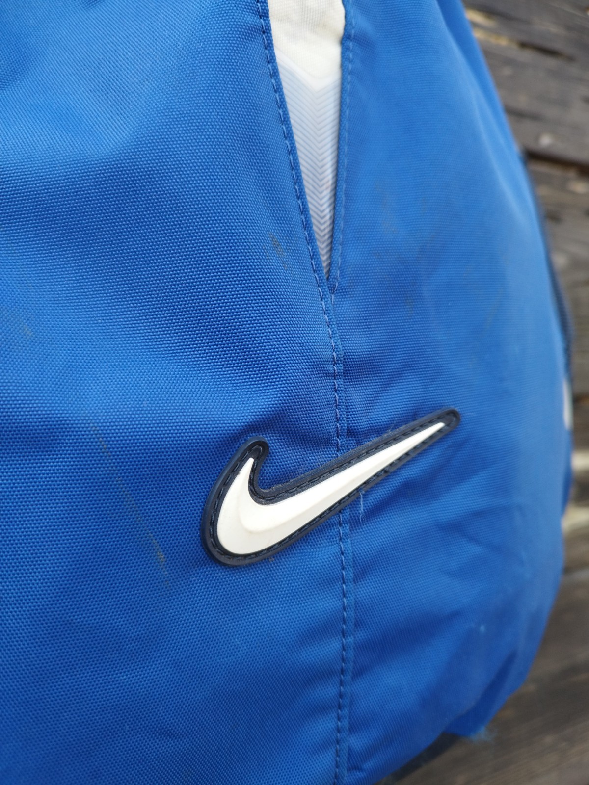 Vintage Nike Y2K Blue Technical Backpack – Center Swoosh – Retro Streetwear Bag