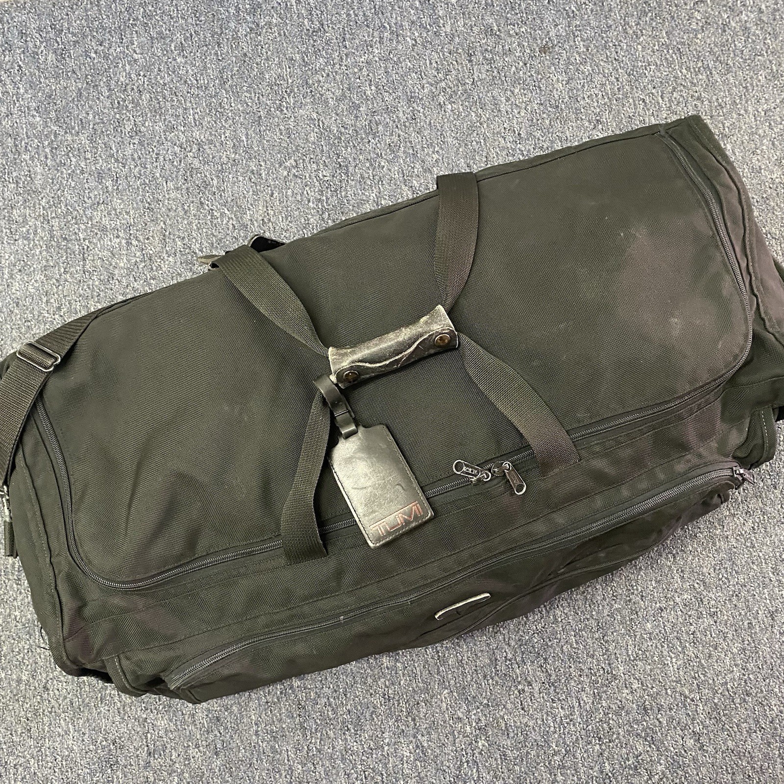 Vintage Tumi Black Ballistic Nylon XL Travel Duffle Bag Weekend Carry On 30”
