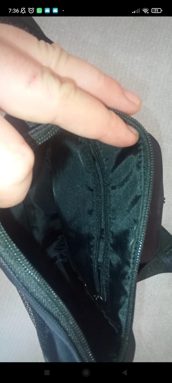 Trapstar Irongate Crossbody Bag Black